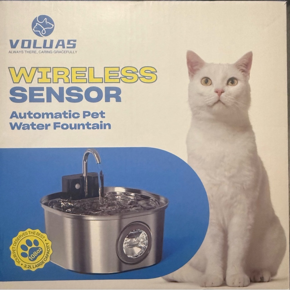 Automatic Pet Water Fountain for cats with wireless sensor. New (opened box)